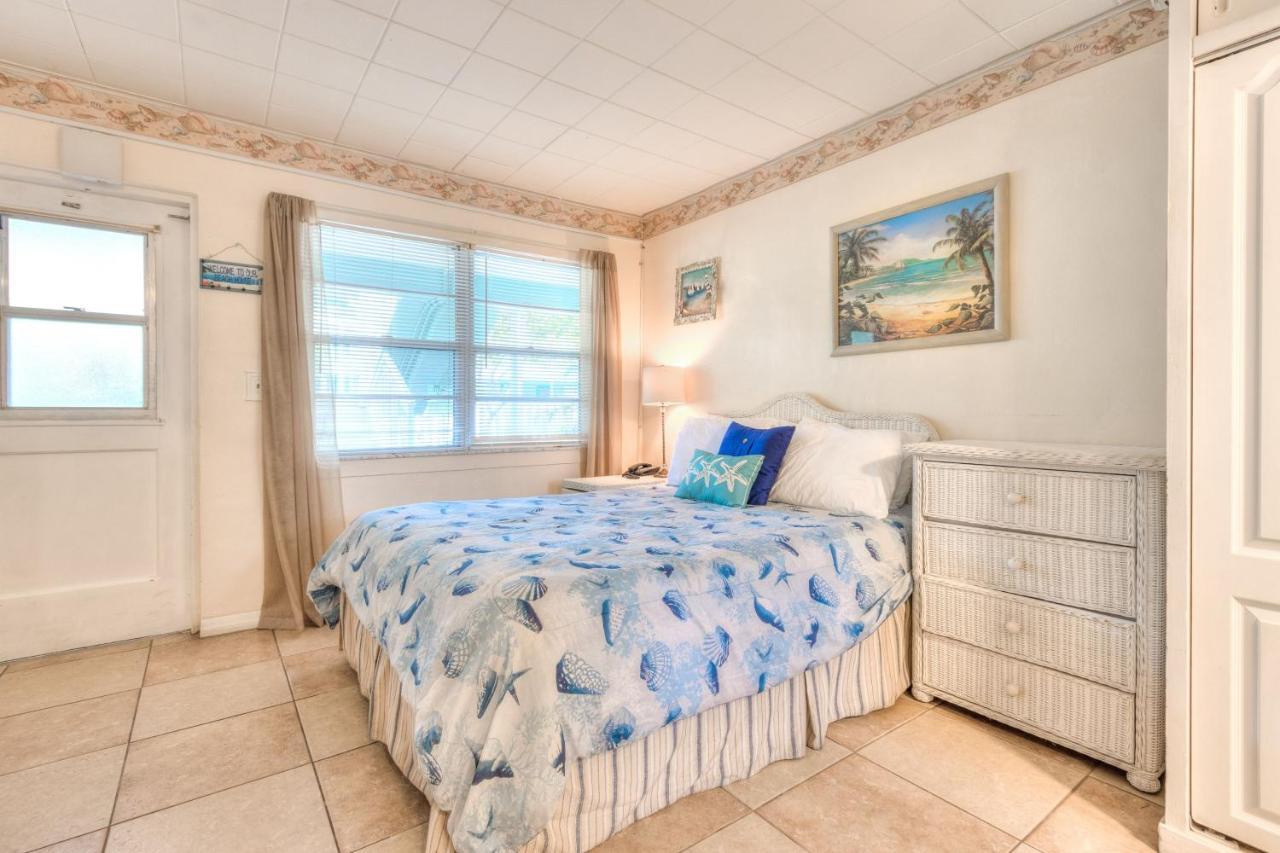 Tropic Terrace #16 - Beachfront Rental Apts St. Pete Beach Εξωτερικό φωτογραφία
